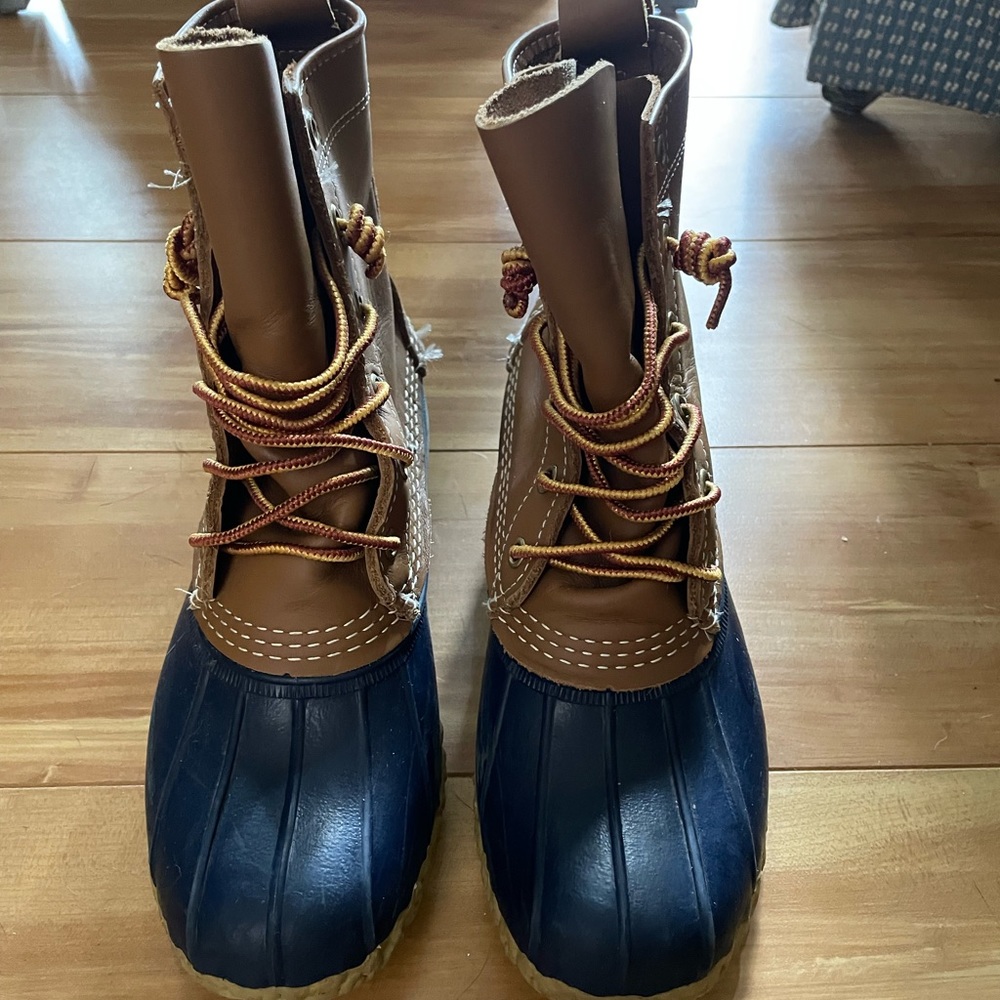 Women’s L.L. Bean Boots, 8”, Medium B Width Size 6